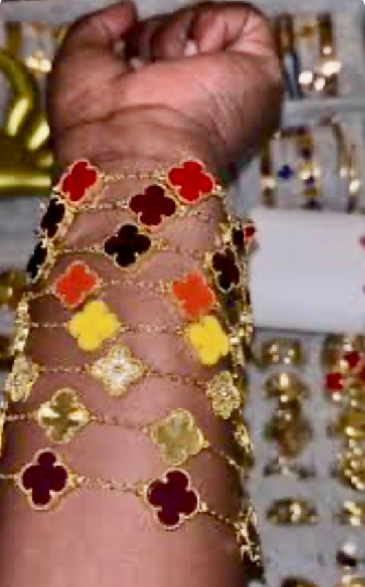 Gold Kandii Clover  💓