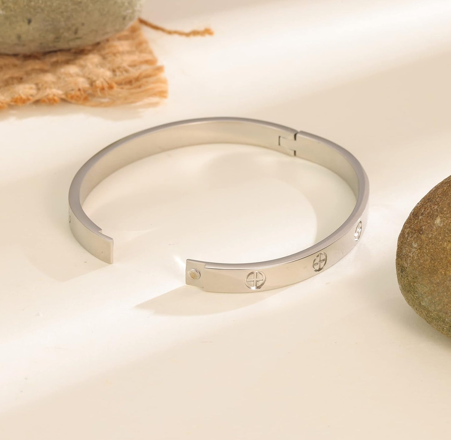 “ Lovely “  bracelet