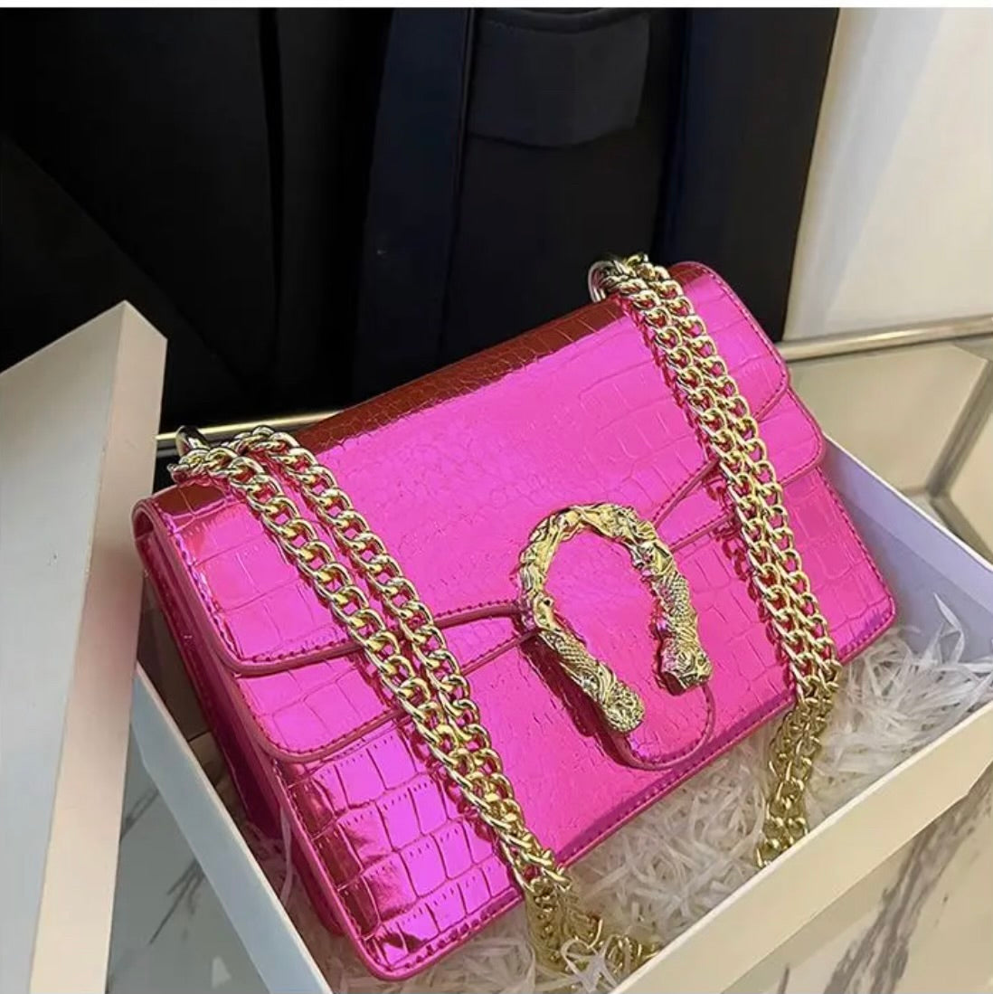 Exclusive Women’s Manufacturer Clothing Vendors